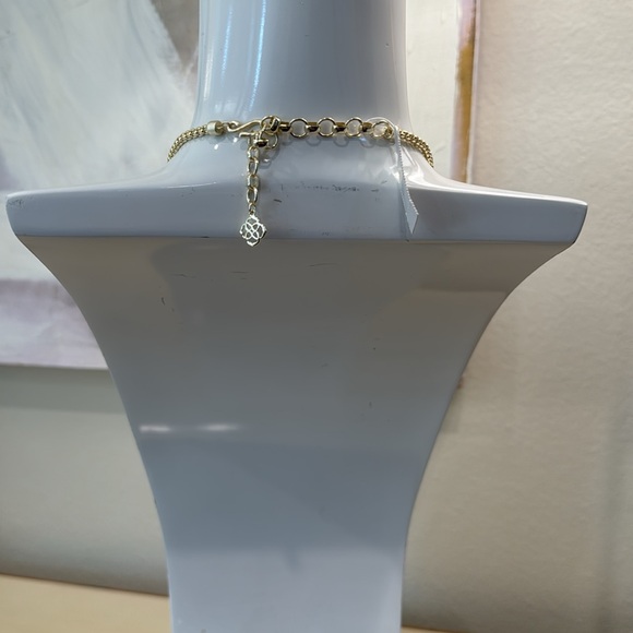 Kendra Scott Keaton Necklace - Picture 2 of 2